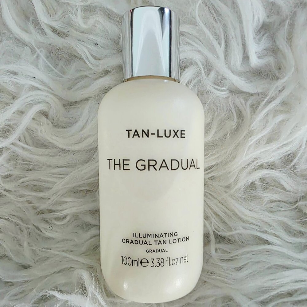 NWT Tan-Luxe The Gradual Illuminating Gradual Tan Lotion - 100mL